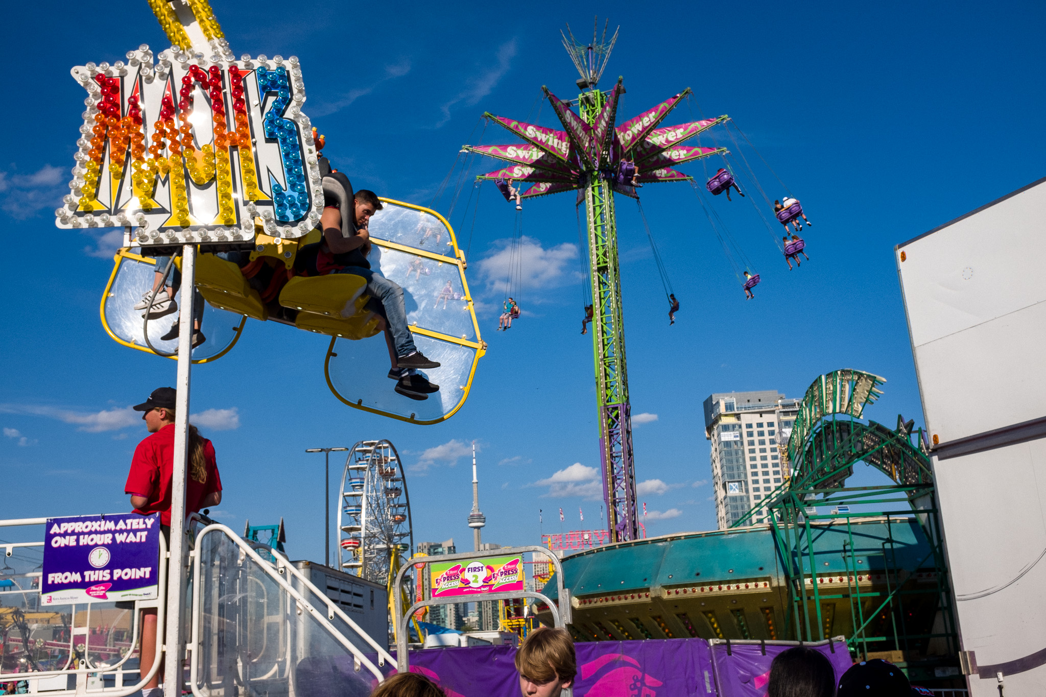 The Street Photographer's Guide To The CNE - StreetShootr